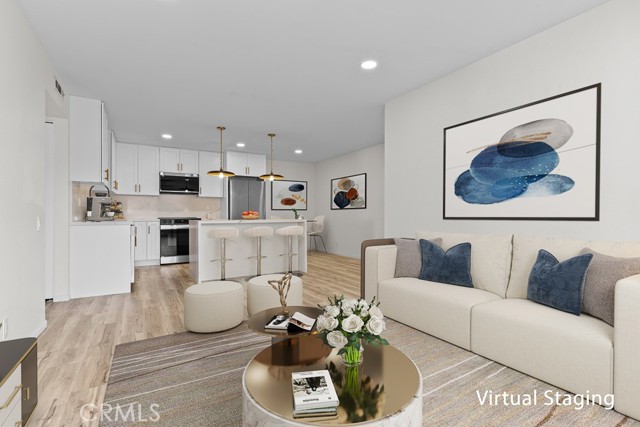 Front Image Thumbnail for CROC25266401