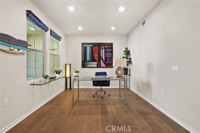 Detail Gallery Image 24 of 46 For 223 Carlow, Irvine,  CA 92618 - 1 Beds | 1/1 Baths
