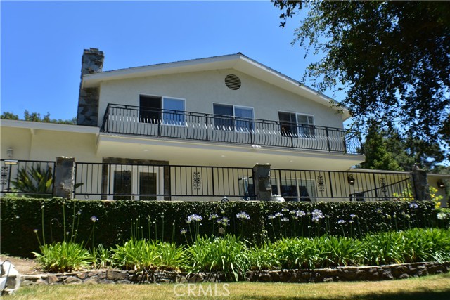 Detail Gallery Image 2 of 75 For 60 Upper Lake Rd, Thousand Oaks,  CA 91361 - 4 Beds | 4 Baths