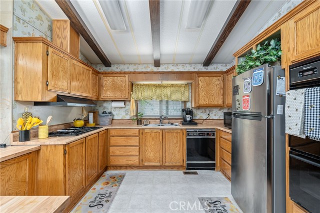 Detail Gallery Image 11 of 22 For 1325 Medallion St, Redlands,  CA 92374 - 2 Beds | 2 Baths