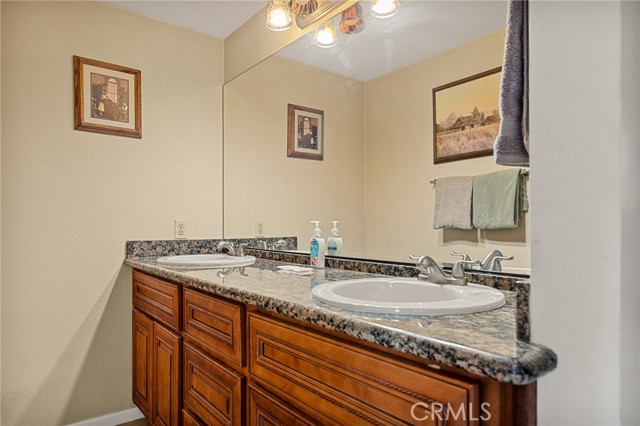 Detail Gallery Image 24 of 37 For 39802 Lakeview Dr #31,  Big Bear Lake,  CA 92315 - 2 Beds | 2/1 Baths