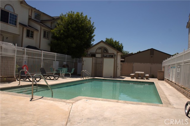 Detail Gallery Image 24 of 26 For 11150 Glenoaks Bld #305,  Pacoima,  CA 91331 - 2 Beds | 2 Baths
