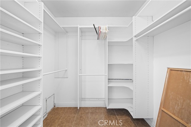 213 E Borromeo Avenue, Placentia CA: https://media.crmls.org/medias/c8975686-6074-4c9a-9552-9f5ddaeeefea.jpg