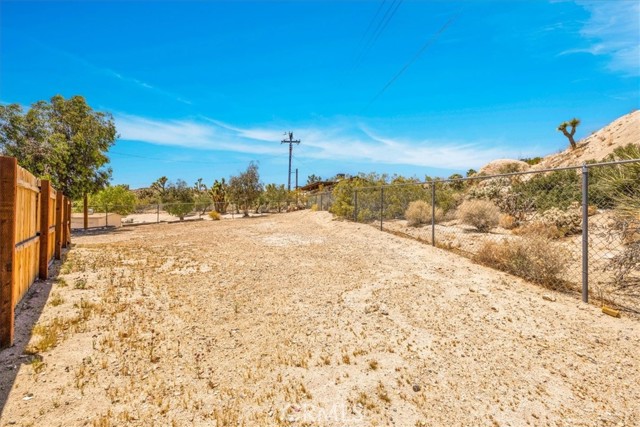 Detail Gallery Image 44 of 60 For 57490 Redondo St, Yucca Valley,  CA 92284 - 3 Beds | 2 Baths