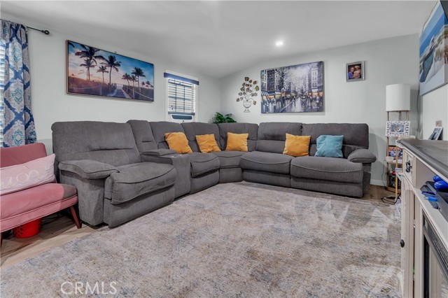3738 A Ahern Drive, Baldwin Park CA: https://media.crmls.org/medias/c898e72e-9743-484b-b72d-562874204034.jpg