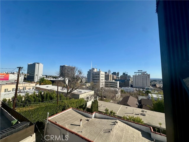 Detail Gallery Image 10 of 11 For 6330 1/2 Franklin Ave, Los Angeles,  CA 90028 - 0 Beds | 1 Baths