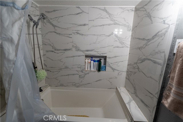 Detail Gallery Image 8 of 26 For 3895 Twining, Jurupa Valley,  CA 92509 - 3 Beds | 1 Baths