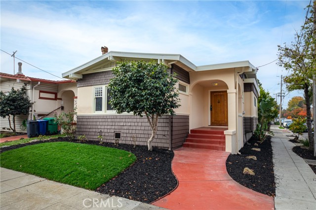 Detail Gallery Image 1 of 1 For 1629 Morton St, Alameda,  CA 94501 - 3 Beds | 1 Baths