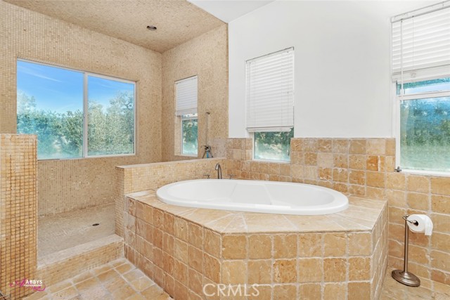 Detail Gallery Image 12 of 28 For 14718 Hwy 155, Glennville,  CA 93326 - 3 Beds | 2/1 Baths