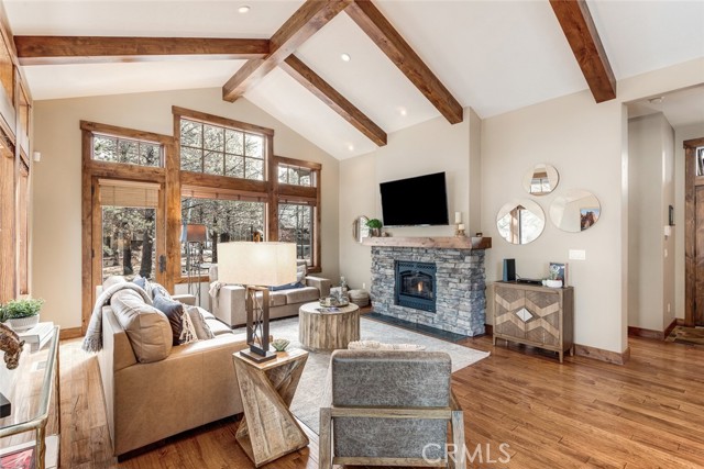 Detail Gallery Image 18 of 25 For 17719 Caldera Springs Dr, –,  OR 97707 - 3 Beds | 4 Baths