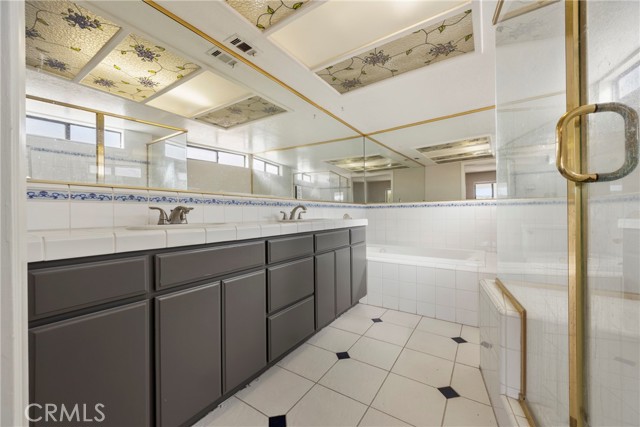 Detail Gallery Image 25 of 73 For 29611 Bonanza, Canyon Lake,  CA 92587 - 5 Beds | 4 Baths