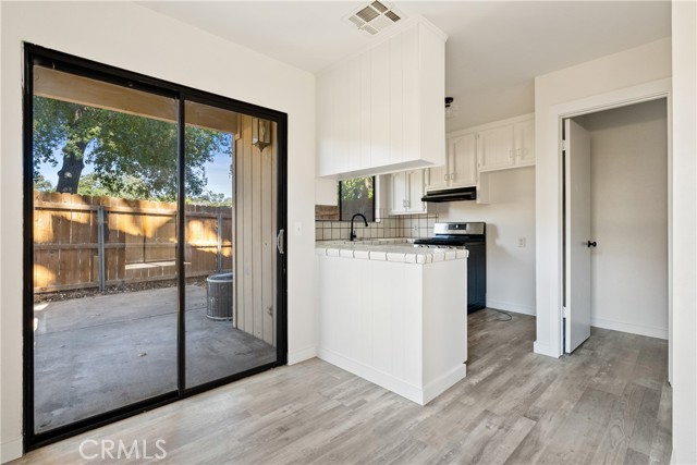 Detail Gallery Image 7 of 36 For 3750 El Camino Real #A4,  Atascadero,  CA 93422 - 2 Beds | 1/1 Baths