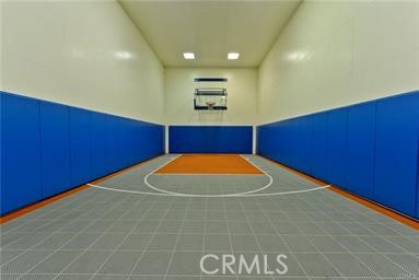 https://media.crmls.org/medias/c89b1914-1ac0-40b5-abe0-62265ecb2c46.jpg?preset=X-Large
