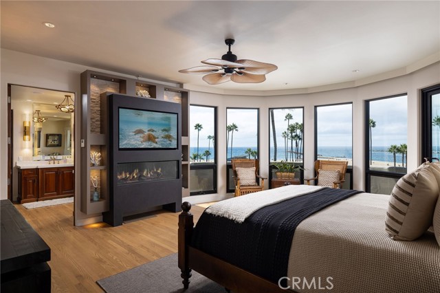 Detail Gallery Image 13 of 39 For 2901 Ocean Bld, Corona Del Mar,  CA 92625 - 4 Beds | 4/3 Baths