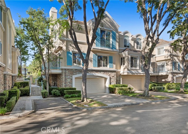 41 Chandon, Newport Coast CA: https://media.crmls.org/medias/c89d3541-c1e8-4fe8-b0ad-065f79f3db5d.jpg