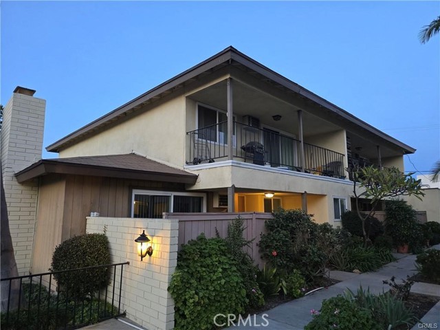 Detail Gallery Image 2 of 4 For 12310 La Pomelo Rd, La Mirada,  CA 90638 - 2 Beds | 1 Baths