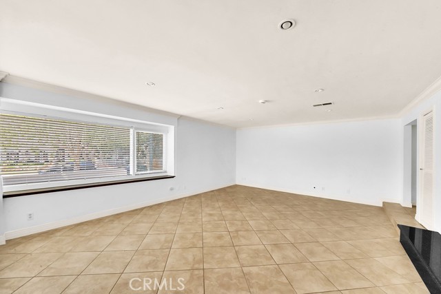 Detail Gallery Image 5 of 13 For 500 Larkspur Ave, Corona Del Mar,  CA 92625 - 3 Beds | 2 Baths