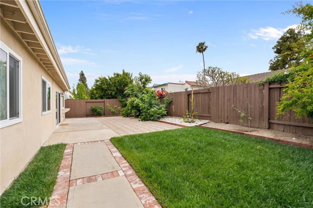 Detail Gallery Image 21 of 26 For 1105 Tulare Dr, Costa Mesa,  CA 92626 - 4 Beds | 2 Baths