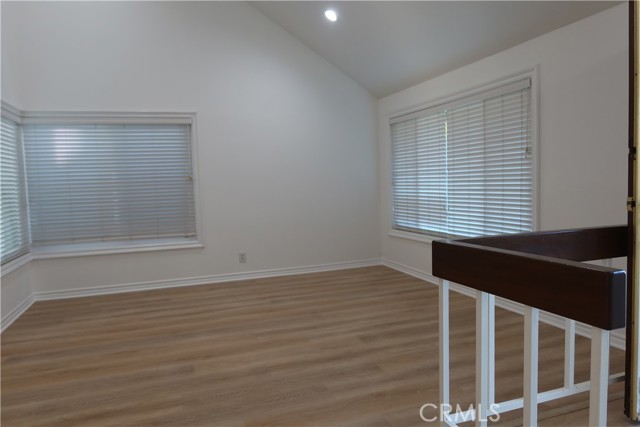 Detail Gallery Image 4 of 28 For 19 Alameda, Irvine,  CA 92620 - 5 Beds | 2/1 Baths