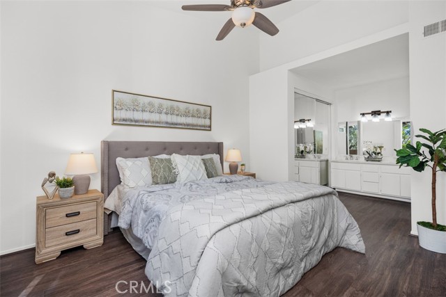 Detail Gallery Image 8 of 52 For 19431 14h Rue De Valore, Lake Forest,  CA 92610 - 2 Beds | 2 Baths