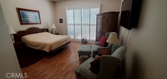 9216 Pioneer Lane, Corona CA: https://media.crmls.org/medias/c89f4884-f8a8-4f5b-bd4c-52598d98a809.jpg
