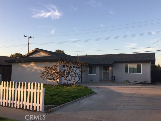 10451 Mast Ave, Westminster, CA 92683
