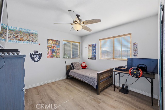 Detail Gallery Image 14 of 23 For 1580 Hickorywood, Hemet,  CA 92545 - 4 Beds | 3/1 Baths