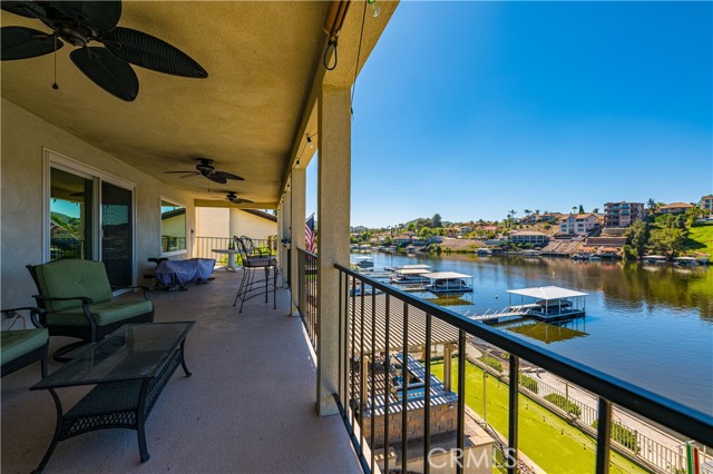 Detail Gallery Image 17 of 71 For 22601 Blue Teal, Canyon Lake,  CA 92587 - 3 Beds | 2/2 Baths