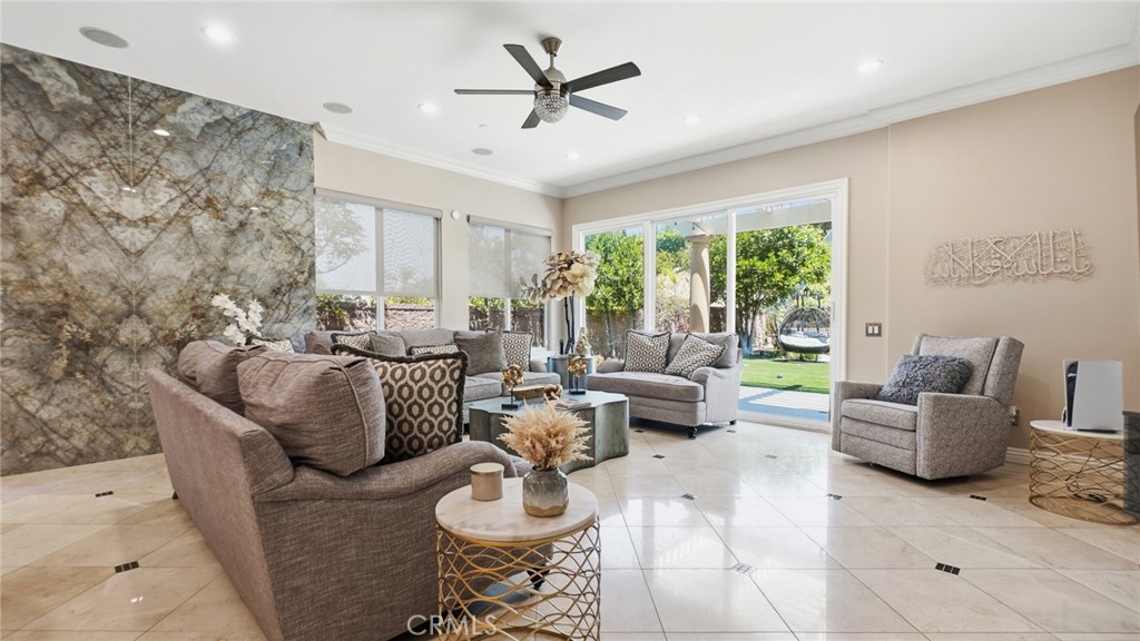 MLS #OC26116446 image #9