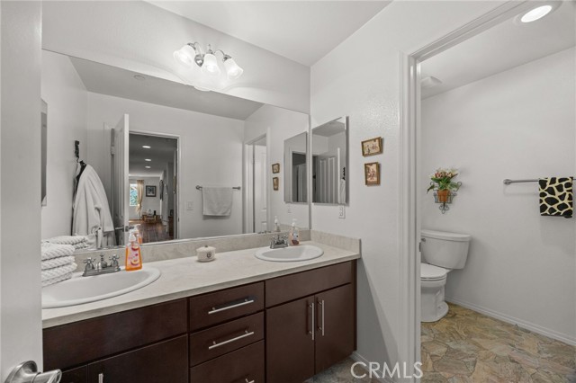 Detail Gallery Image 20 of 41 For 23129 Rustic Oak, Wildomar,  CA 92595 - 5 Beds | 4/1 Baths