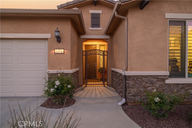 Detail Gallery Image 4 of 49 For 1371 Camino Sueno, Hemet,  CA 92545 - 3 Beds | 3 Baths