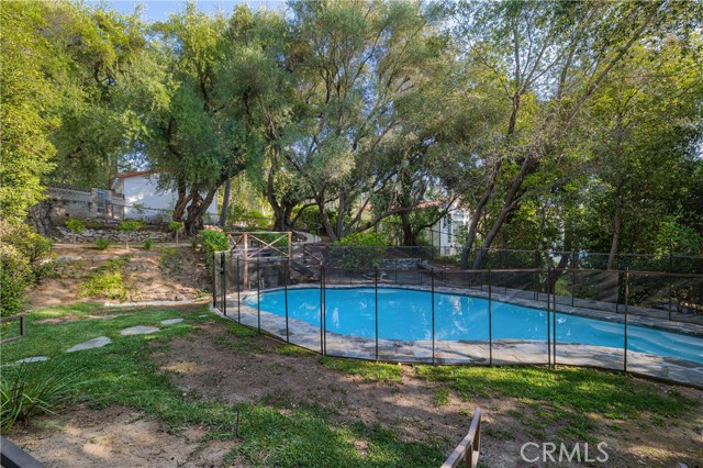 Detail Gallery Image 47 of 49 For 4805 Alta Canyada, La Canada Flintridge,  CA 91011 - 3 Beds | 3 Baths