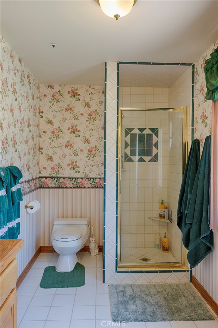 https://media.crmls.org/medias/c8a86f75-2a8f-423f-b731-b1cec498178f.jpg?preset=X-Large
