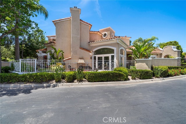 Detail Gallery Image 2 of 41 For 81 via Barcaza, Coto de Caza,  CA 92679 - 3 Beds | 2/1 Baths