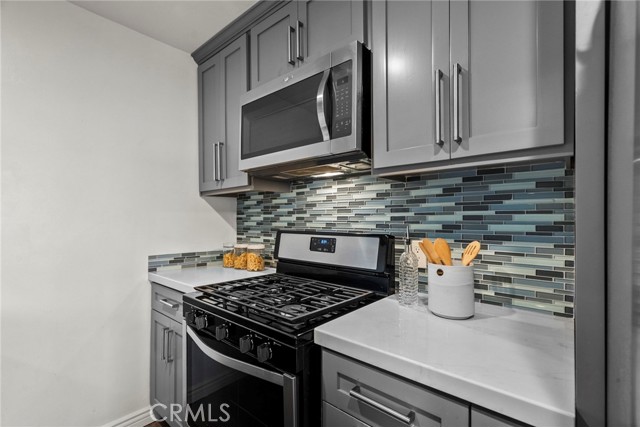 Detail Gallery Image 10 of 40 For 2700 Cahuenga Bld #3104,  Hollywood Hills,  CA 90068 - 1 Beds | 1 Baths