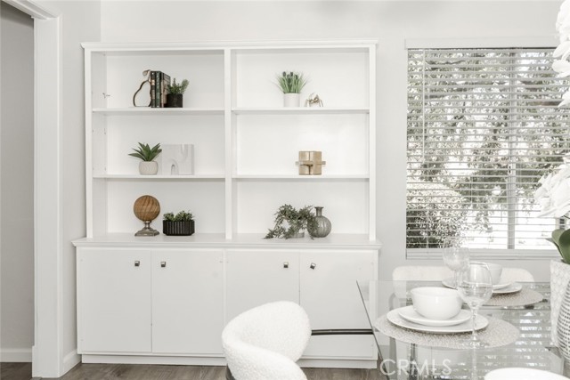 2101 El Arbolita Drive, Glendale CA: https://media.crmls.org/medias/c8a9257d-8c89-4bf6-997e-f75577a9defb.jpg