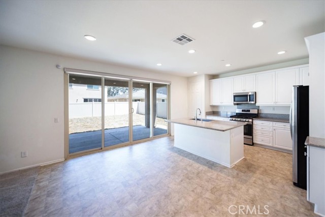 Detail Gallery Image 9 of 39 For 3409 Spring Wheat St a,  Perris,  CA 92570 - 3 Beds | 2/1 Baths