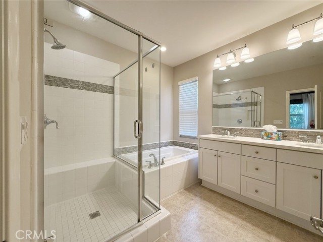 Detail Gallery Image 13 of 23 For 89 Thornhurst, Irvine,  CA 92620 - 2 Beds | 2/1 Baths