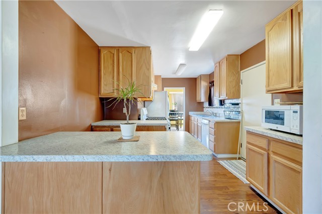 Detail Gallery Image 9 of 22 For 6050 Briercrest Ave, Lakewood,  CA 90713 - 3 Beds | 1 Baths