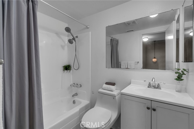 3571 Polk Street, Riverside CA: https://media.crmls.org/medias/c8ab1808-2d16-480a-ae13-ca02d3460979.jpg
