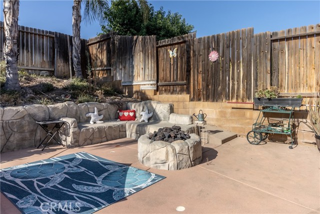 Detail Gallery Image 37 of 47 For 2168 Stonewood, Mentone,  CA 92359 - 4 Beds | 2/1 Baths