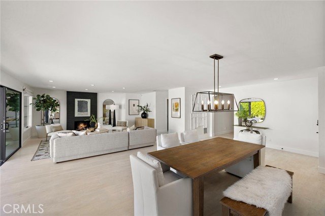 Detail Gallery Image 8 of 40 For 1924 Beryl Ln, Newport Beach,  CA 92660 - 4 Beds | 3/1 Baths