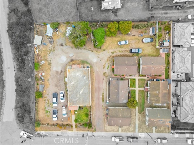 4589 12th Street, Guadalupe CA: https://media.crmls.org/medias/c8ae423a-3dbc-43e1-8488-67c122ec279f.jpg