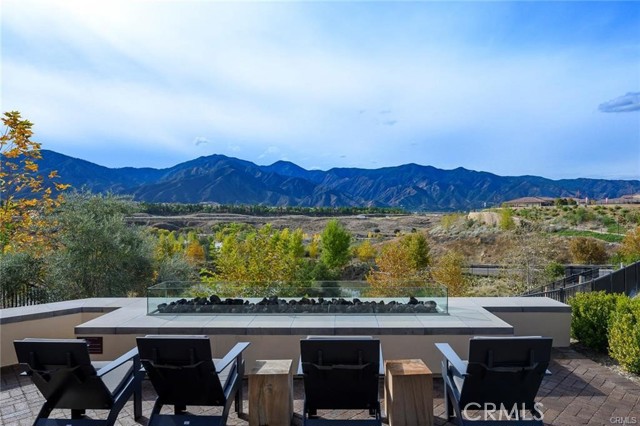 Detail Gallery Image 33 of 45 For 24205 Selwood Dr, Corona,  CA 92883 - 3 Beds | 2 Baths