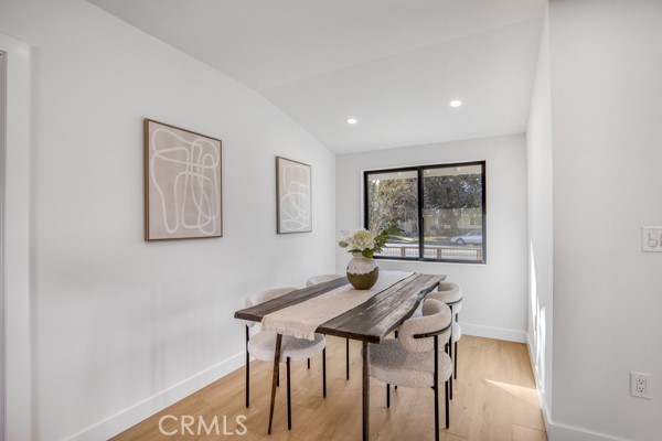 Detail Gallery Image 21 of 29 For 7932 Woodlake, West Hills,  CA 91304 - 4 Beds | 3 Baths