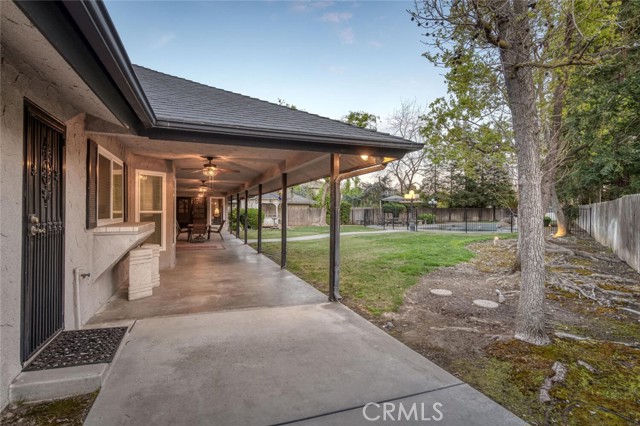 Detail Gallery Image 26 of 43 For 5634 Columbia Dr, Fresno,  CA 93727 - 3 Beds | 3 Baths