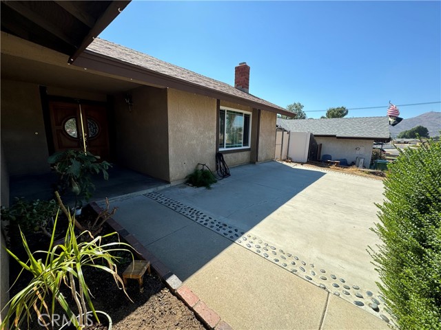 Detail Gallery Image 3 of 28 For 24591 Sundial Way, Moreno Valley,  CA 92557 - 4 Beds | 2 Baths