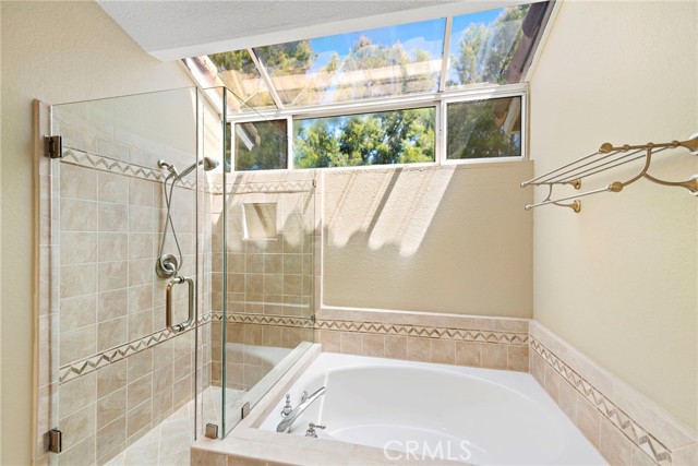 Detail Gallery Image 11 of 45 For 12 Havre Ct, Lake Forest,  CA 92610 - 4 Beds | 2/1 Baths