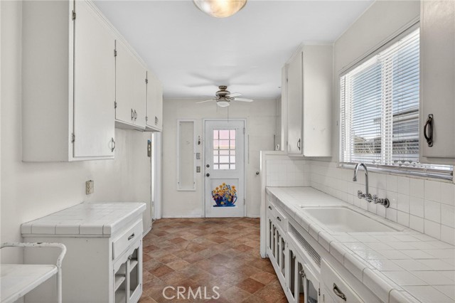 Detail Gallery Image 10 of 42 For 4904 W 121 St, Hawthorne,  CA 90250 - 4 Beds | 2 Baths