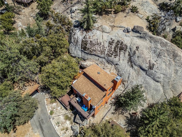 Detail Gallery Image 6 of 60 For 24560 Bluff Rd, Idyllwild,  CA 92549 - 2 Beds | 2 Baths